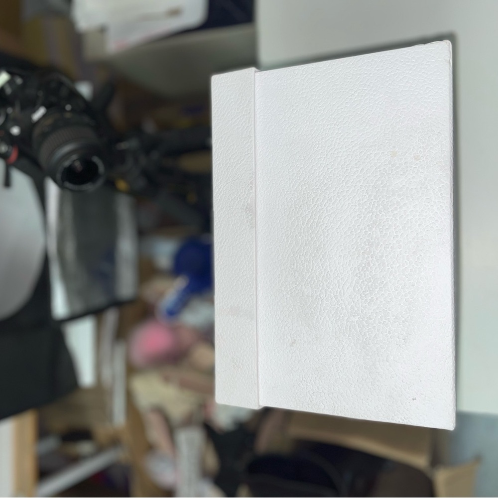 Dior Ivory Embossed Gift Box - Picture 3 of 8